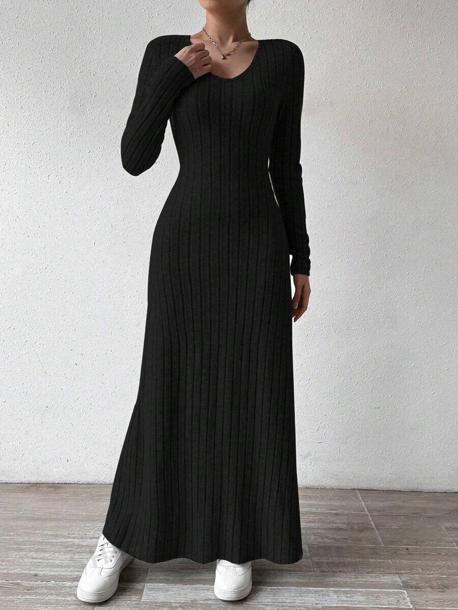Vestito  lungo a maniche lunghe