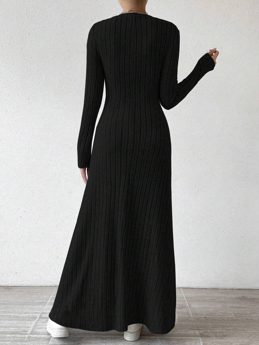 Vestito  lungo a maniche lunghe